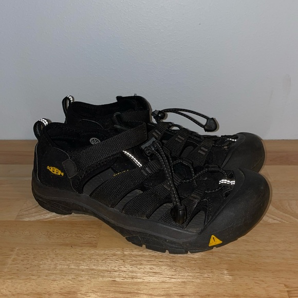 Keen Shoes - Keen Water Shoes